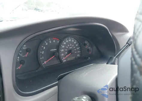 2005 Toyota Tundra Sr5 V8 z USA, uszkodzony, nr VIN 5TBET34135S484079